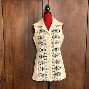 Vintage 70s Embroidered Cream Longline Vest M/L